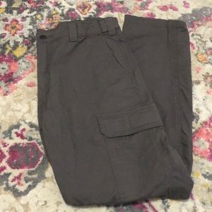 👖 Levi’s Cargo Pants 👖